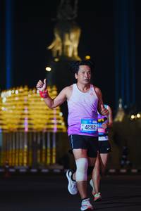 BIB: 42312, 685
                            <button type="button" onclick="openModal(21062979)" class="btn btn-primary btn-sm float-right btn-popup" data-toggle="modal" data-target=".modal-high-quality">
                        <i class="fas fa-shopping-cart"></i> Add to Cart
                    </button>
                                            <button type="button" onclick="isThisMe(21062979, true)" class="btn btn-success btn-sm float-right btn-popup btn-isme hidden" data-toggle="tooltip" data-placement="bottom" title="นี่คือรูปของคุณใช่ไหม คลิกที่นี่เพื่อเอาเข้าอัลบั้ม">
                        <i class="fas fa-plus"></i> Add to album
                    </button>
                    <button type="button" onclick="isThisMe(21062979, false)" class="btn btn-warning btn-sm float-right btn-popup btn-isnotme hidden">
                        <i class="fas fa-ban"></i> Remove from album
                    </button>